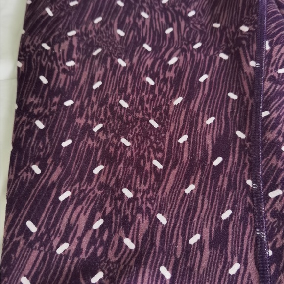 Nike Purple White Dots Pattern Dri-Fit Running Leggings, XS - Picture 2 of 6
